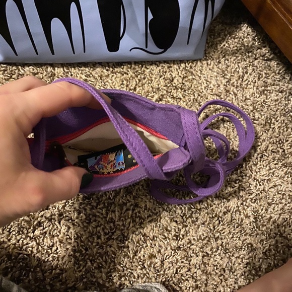 Crossbody Cat Bag - Picture 3 of 3